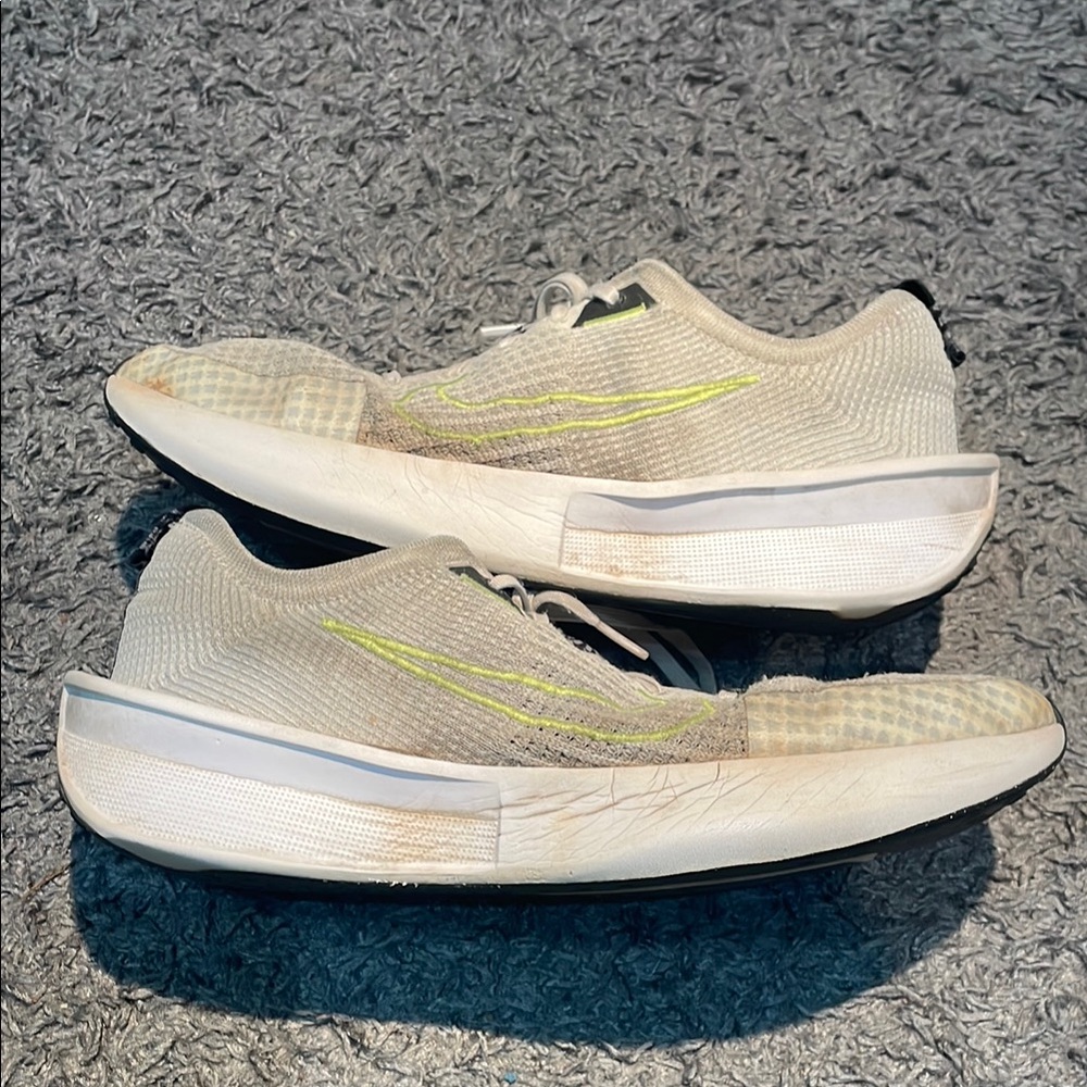 Nike interact run